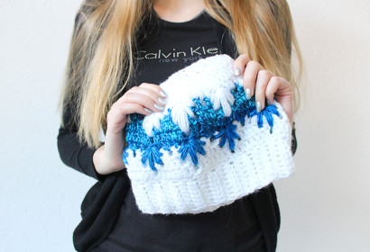 frozen winter bun hat crochet blogger patterns